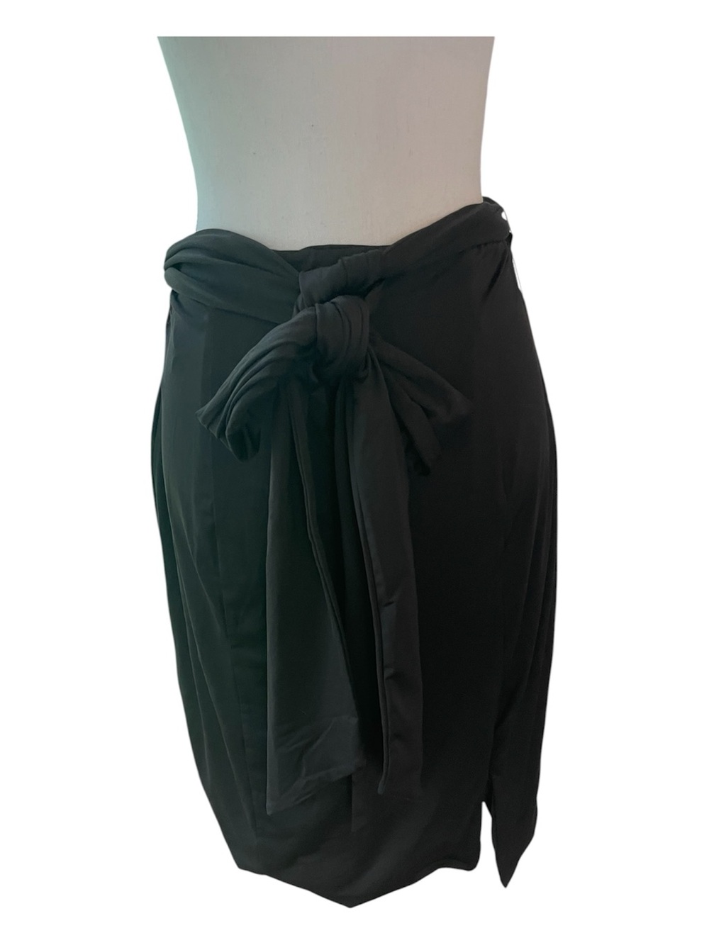 NWT. Grace Willow Sarah High Waisted Skirt.  Size 14
